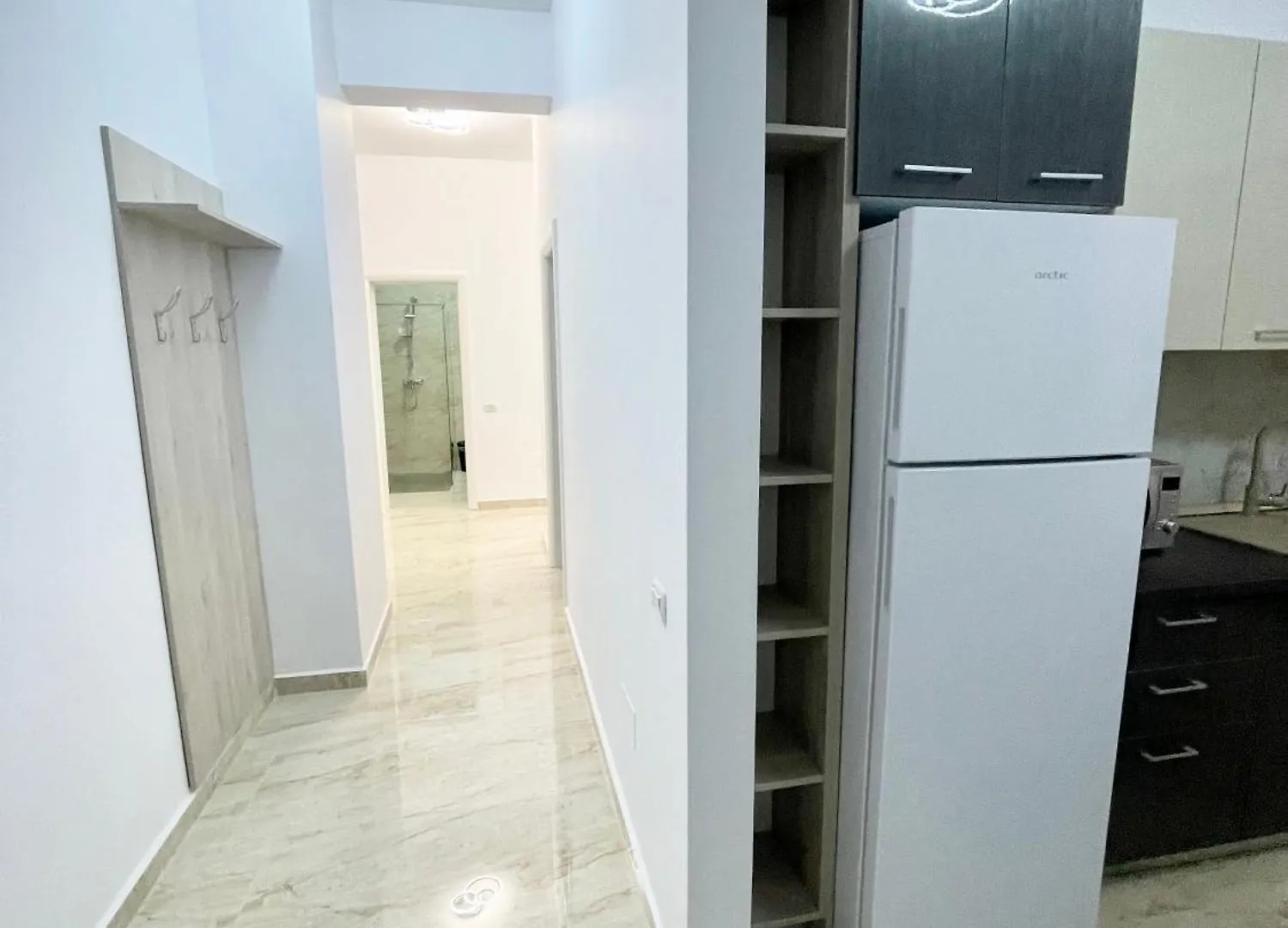 Central Adress Ad25 Bucureşti 0*,  România